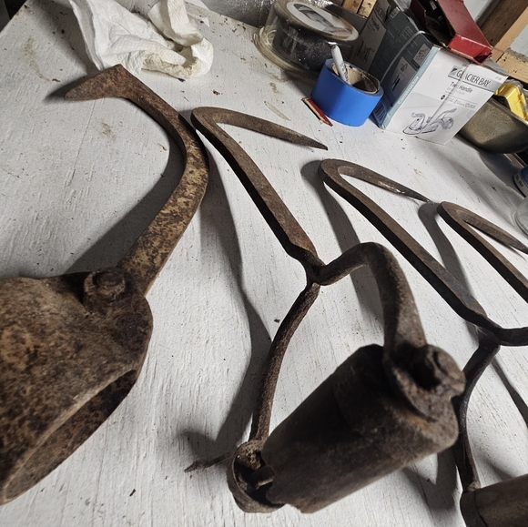 Rustic Metal Home Accent - Picture 15 of 16